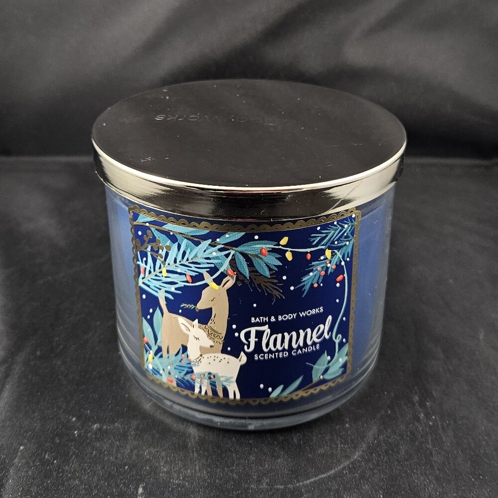 BATH & BODY WORKS Large Flannel Scented 3-Wick 14.5 oz Winter Holiday Candle